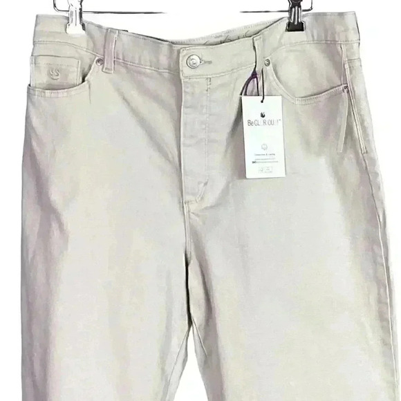 Gloria Vanderbilt Amanda Women 18 Classic Rise Capri Jeans Beige Stretch NEW - Picture 2 of 11